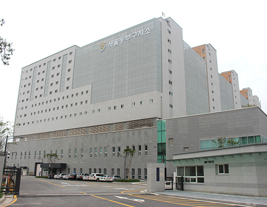 cor_new101011_1.jpg