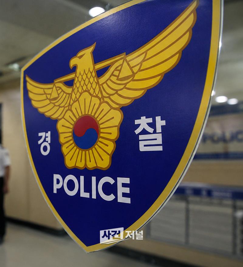 신문_02.jpg