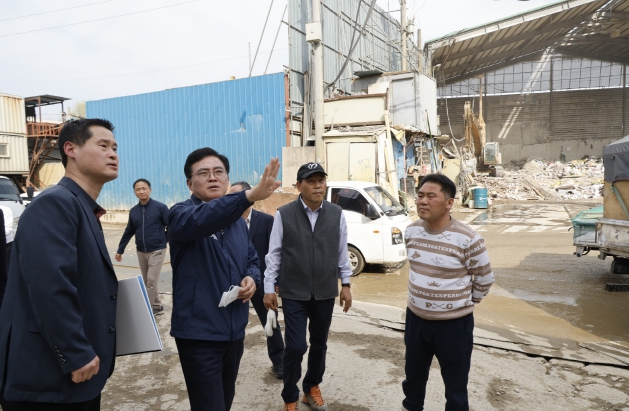 진교훈 강서구청장, ‘방화동 건폐장 이전 사업’ 현장 점검