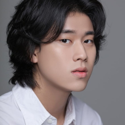 “정산금 못 받았다”…가수 이무진, 소속사 상대 전속계약 정지 소송