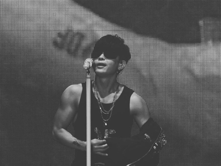 이승환, 윤서인 상대 5000만원 손배소 제기…"모욕 표현 책임 묻겠다"