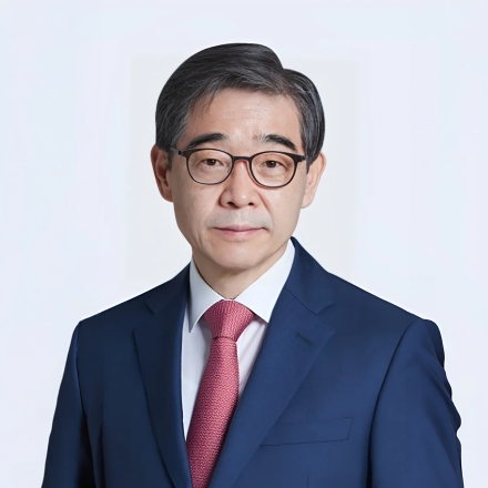 권순일 전 대법관 변호사법 사건 종결…법원 “공소기각”