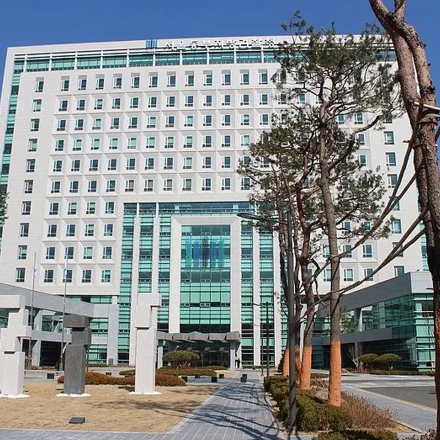연 3만% 이자 뜯고 허위 고소까지…외국인 노린 불법 대부업 적발