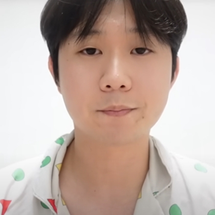 가짜뉴스 혐의로 송치된 95만 유튜버, "한국 국적 포기하고 일본 귀화 추진"