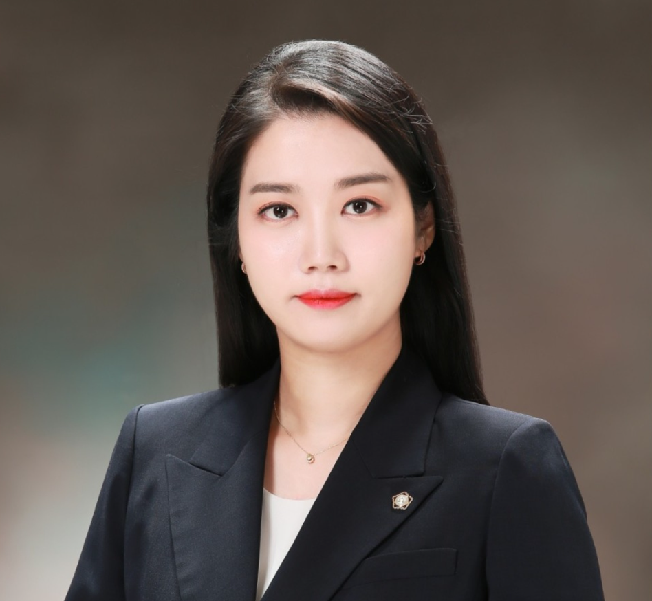 검사 출신 권민정 변호사가 알려주는 형사사건과 민사사건의 차이점… 처벌과 배상은 어떻게 다를까?